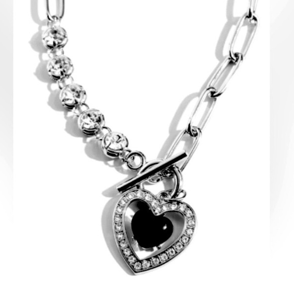 🖤🤍🖤 “SOFT-HEARTED STYLE” BLACK NECKLACE WITH FREE EARRINGS ~ PAPARAZZI❗️🖤🤍🖤 - Picture 1 of 5